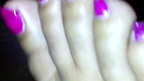 Black beauty gives great foot massage with oil and then gives great blow job and cums on feet