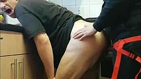 Bisexual guy loves anal sex with amateurs and friends