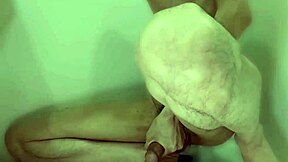 Gay bisexual amateur's tight ass and sole fetish