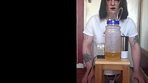 Amateur crossdresser milk and fuck