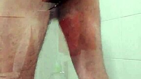 Amateur gay's shower scene turns into a steamy anal sex session