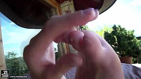 Lulu love happily gives foot massage with a happy ending
