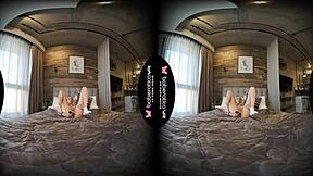 Mika’s solo VR adventure into erotic pleasure