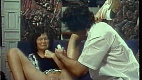 Linda Lovelace in blue film classic deepthroat action