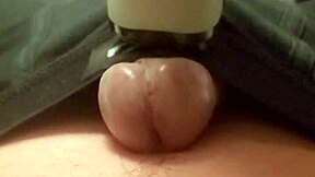 Gay blowjob and handjob with a happy ending