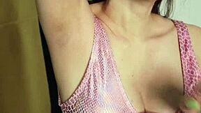 April Maxima's armpit fetish exploration