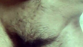 Gay guy masturbates and cum on his stomach