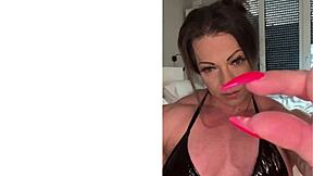 Muscle mommy spanking and flogging a hot scene