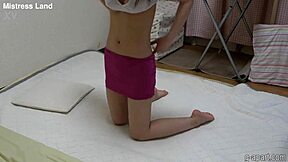 Japanese girl’s panty shot with a hidden camera