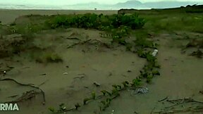 Amateur couple has rough sex on the beach with a blonde and a big ass amateur