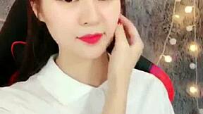 Wow, this sexy Korean girl on webcam is pure fire on Uplive