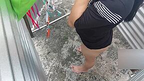 Amateur step-sis shows her ass in a dress