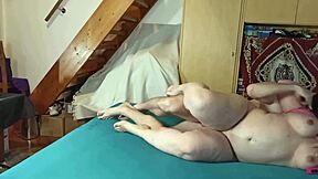 My stepdaughter with an hourglass shape enjoys my friends’ cock in high definition