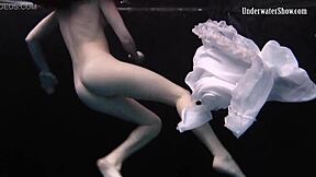 Andrejka's amazing underwater stunts