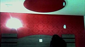 Wife's amateur video with monster cock and creampie action