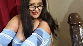 Beautiful webcam model with a Latin charm and beautiful big boobs
