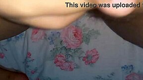 Big pussy Clit Ris pulling in anime porn