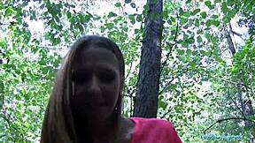 Amateur long haired beauty gets fucked outside for a good tip