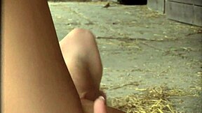 Tanned babe fingers herself outdoors in high quality video