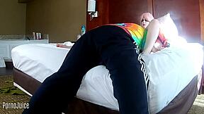 Cosplay courtesan Kitti Minx in wild anime action