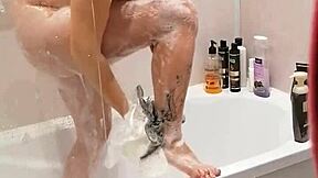 Emma was caught while she was pleasuring herself in the bath