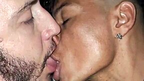 Gay amateur's experience with a hot male met on an app in Brazil