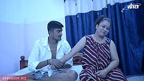 Intense kissing and muff diving in hot Indian scene