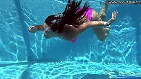 Jessica Lincoln in the pool in summer heat