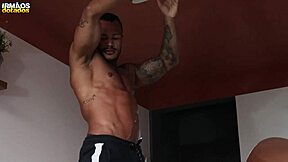 First time gay experience with bodybuilding daddy