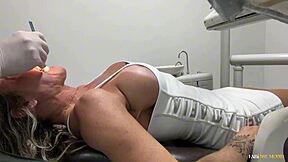 MILF gets a dental exam and enjoys pleasure