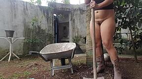Amateur lesbians Caiu no wats and Caiu no zap reality show with a gay twist