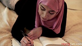 Stepdaughter Ella Knox in hijab enjoys white cock in her mouth