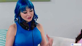 Beautiful lesbian couple enjoys hot gaming action and muff diving