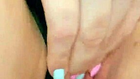 Married woman cannot deny the temptation of her husband’s friend’s penis