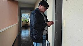 A man caught his wife in the act with agarabas and olpr