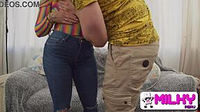 Outdoor sex with busty Spanish MILF in public park