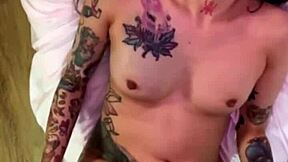 Muscular husband gets puffy pussy pounded by delivery boy