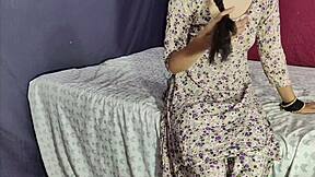 Armpit and ass worship in a wild Indian bhabhi scene