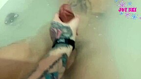 Big cock fucking in a homemade video of gay sex