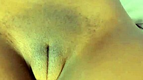 Stacy7's sexy game of magic with her pussy