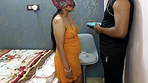 Big-boobed Indian babe gets hot hotel room action