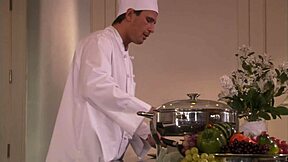 Hot chef delivers tasty treats and steamy surprises