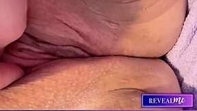 Watch sensual Milfs in hot solo action