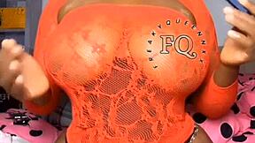 A hot girl got her pussy shaved in a luxurious style