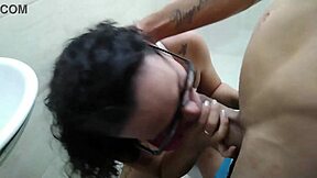 Me encanta chupar la polla de richard y que