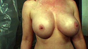 The red-haired girl with big tits Mae Victoria saddled a huge black cock