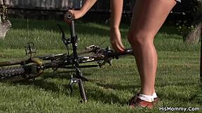 Very Old Granny Toys Young Pussy in Outdoor Lesbian Session with a Czech Teen Using Dildos and Fingers