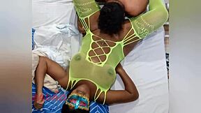 latina puta cums hard during sloppy oral session