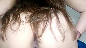 vecina insatisfecha, why masturbate for me without a condom?