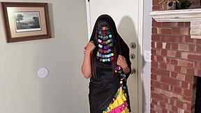 amira ali plays the naughty maid for quick cash